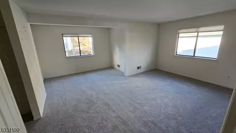 90 Overlook Dr, Hackettstown, NJ 07840 photo 11