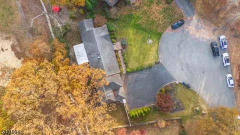 4 Peter Pl, Wayne, NJ 07470 photo 39