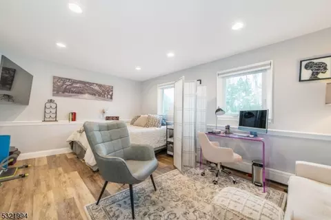 4 Peter Pl, Wayne, NJ 07470 photo 30