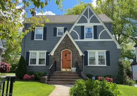 10 Colgate Rd, Maplewood, NJ 07040
