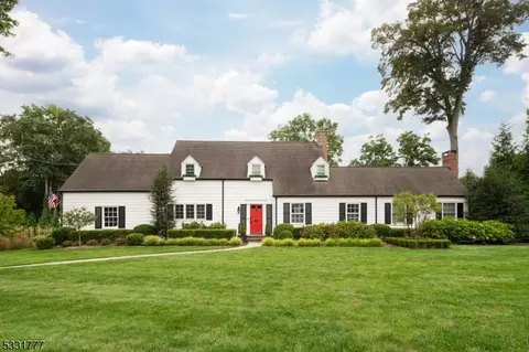 25 Dellwood Dr, Madison, NJ 07940