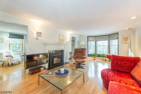 148 Division Ave, Summit, NJ 07901 photo 3