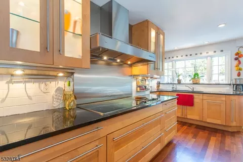 148 Division Ave, Summit, NJ 07901 photo 14