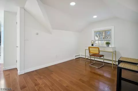 2 Wallace St, Edison, NJ 08817 photo 16