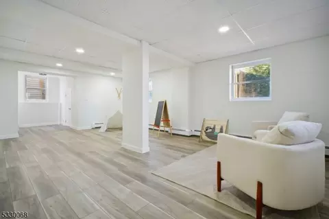 2 Wallace St, Edison, NJ 08817 photo 24