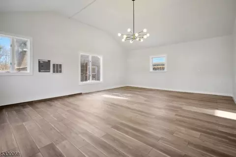 2 Wallace St, Edison, NJ 08817 photo 22