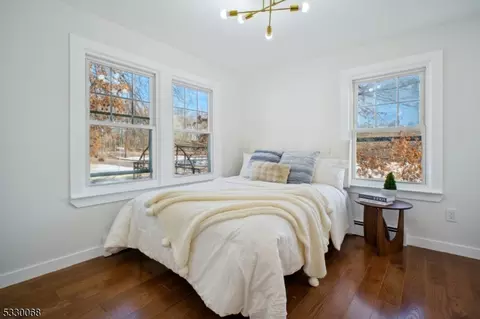 2 Wallace St, Edison, NJ 08817 photo 8