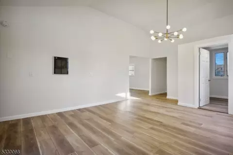 2 Wallace St, Edison, NJ 08817 photo 20