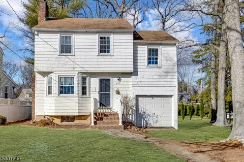 617 Brookside Pl, Cranford, NJ 07016