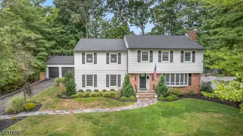23 Audubon Ct, Millburn Twp, NJ 07078