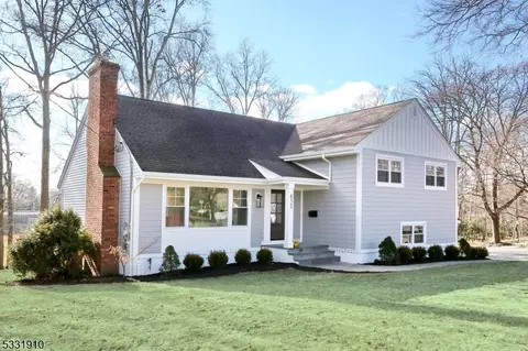 652 Eastbrook Rd, Ridgewood, NJ 07450