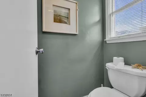 108 Manor Dr, Hackettstown, NJ 07840 photo 14