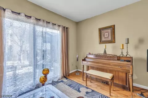 108 Manor Dr, Hackettstown, NJ 07840 photo 10