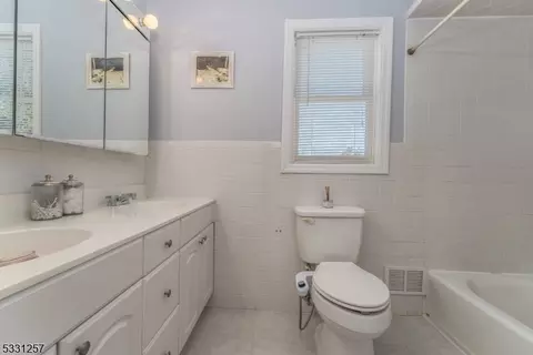 28 Apple Tree Rd, Flemington, NJ 08822 photo 26