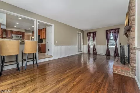 28 Apple Tree Rd, Flemington, NJ 08822 photo 8