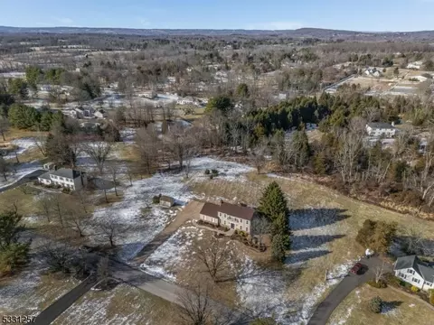 28 Apple Tree Rd, Flemington, NJ 08822 photo 33