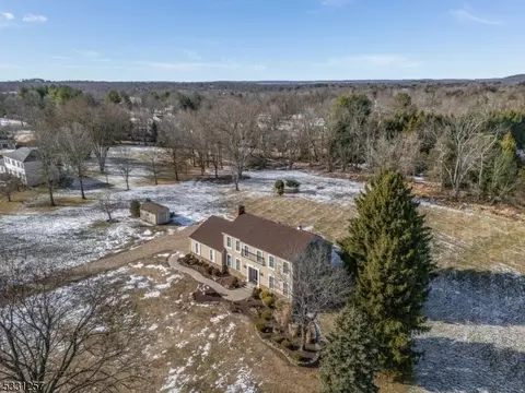 28 Apple Tree Rd, Flemington, NJ 08822 photo 28