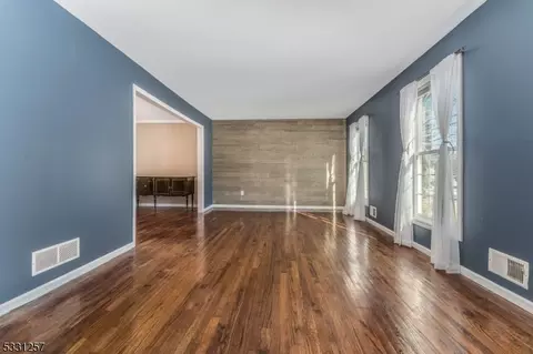 28 Apple Tree Rd, Flemington, NJ 08822 photo 23