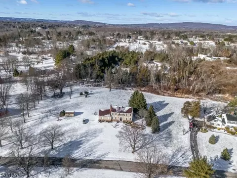 28 Apple Tree Rd, Flemington, NJ 08822 photo 32