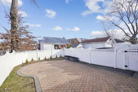 388 Parker Ave, Hackensack, NJ 07601 photo 12
