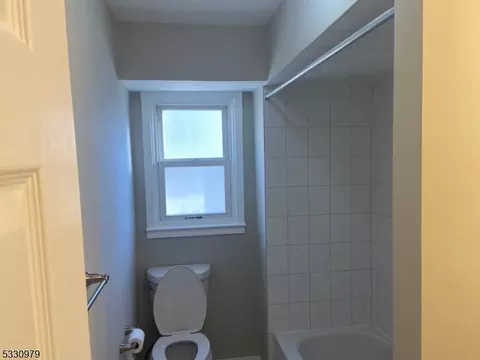 28 Dod Pl, Hillside, NJ 07205 photo 13