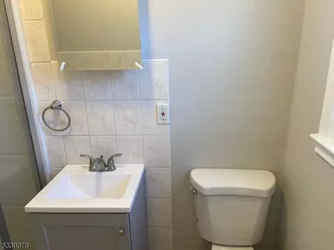 28 Dod Pl, Hillside, NJ 07205 photo 16