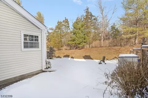 209 Reed Ln, Bedminster, NJ 07921 photo 17