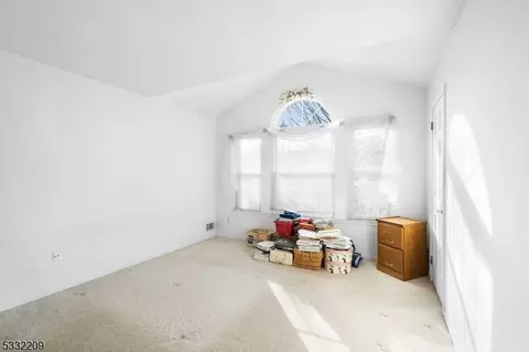 209 Reed Ln, Bedminster, NJ 07921 photo 9