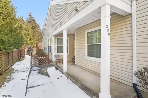 209 Reed Ln, Bedminster, NJ 07921