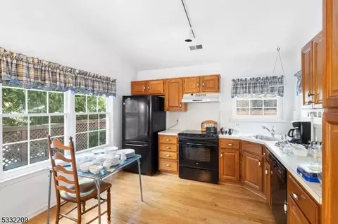 209 Reed Ln, Bedminster, NJ 07921 photo 5