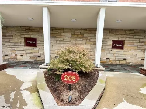 208 Anderson St #S5E, Hackensack, NJ 07601 photo 12