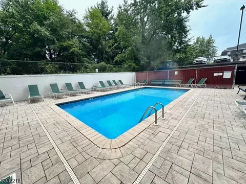 208 Anderson St #S5E, Hackensack, NJ 07601 photo 11
