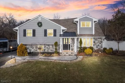 761 Old Farm Rd, Bridgewater, NJ 08807