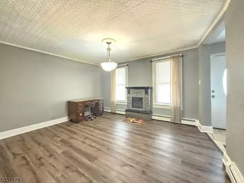 509 E 3rd St, Plainfield, NJ 07060 photo 5
