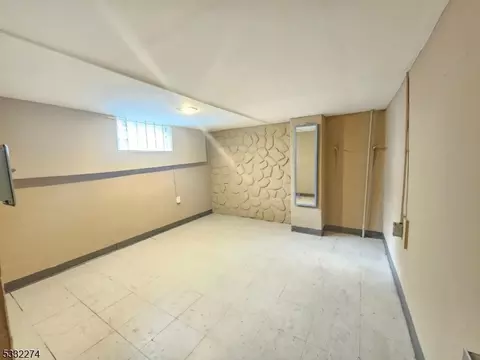 509 E 3rd St, Plainfield, NJ 07060 photo 16