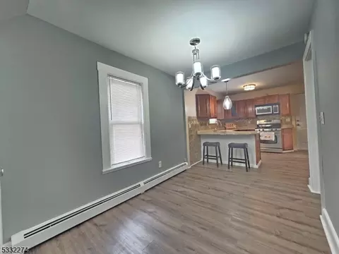 509 E 3rd St, Plainfield, NJ 07060 photo 6