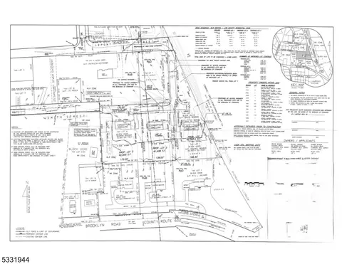 1 Smith St, Stanhope Boro, NJ 07874