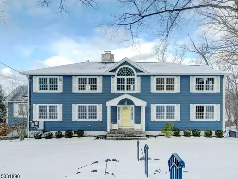 35 Runnymede Rd, Chatham Twp, NJ 07928