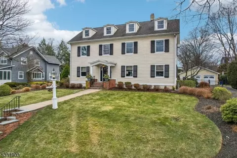 542 Saint Marks Ave, Westfield, NJ 07090