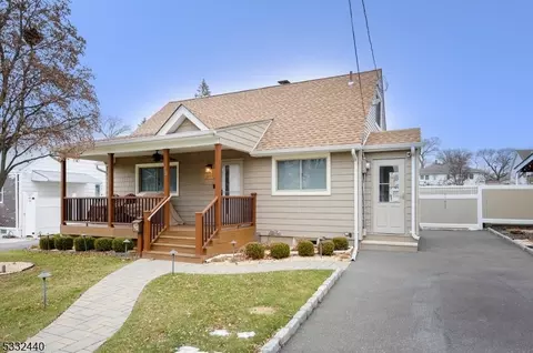 73 Dixie Ave, Hawthorne, NJ 07506