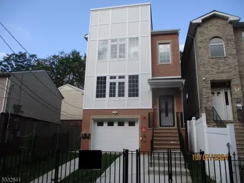 95 Chadwick Ave, Newark, NJ 07108