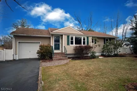 122 Leghorn Ave, Bridgewater, NJ 08807