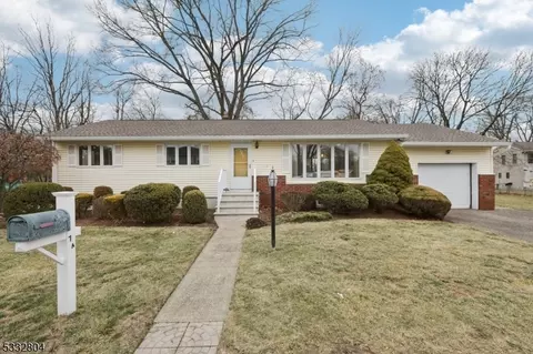 7 Tosch Ave # A, Wayne, NJ 07470