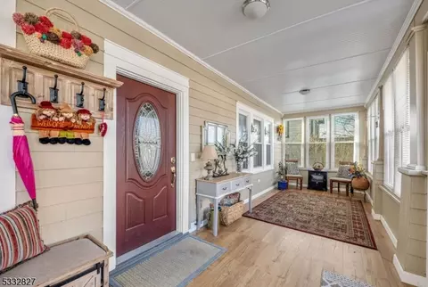 21 Dehart Ave, Dover, NJ 07801 photo 3