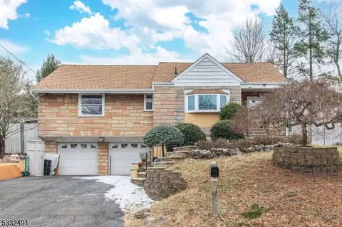 34 Browertown Rd, Little Falls Twp, NJ 07424