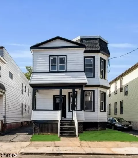191 Dewey St, Newark, NJ 07112