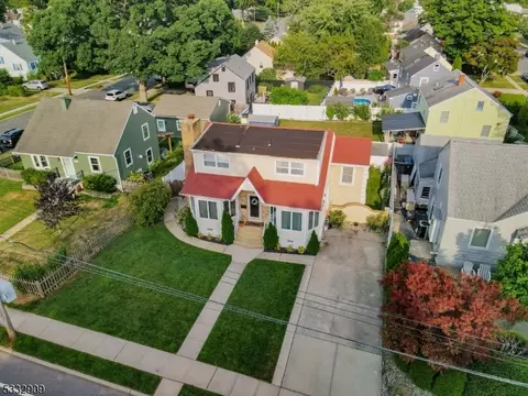 1602 Logan Rd, Ocean, NJ 07712