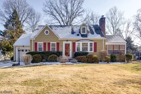 2154 Shackamaxon Dr, Scotch Plains, NJ 07076