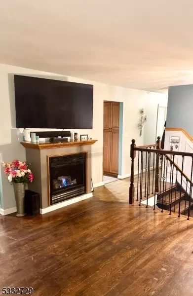39 N Robert St, Woodbridge Twp, NJ 07077 photo 24
