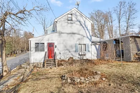 320 Market St, Belvidere, NJ 07823